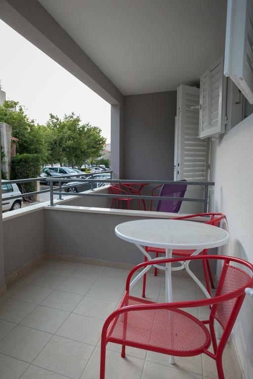 Beach Marin Makarska Exterior foto